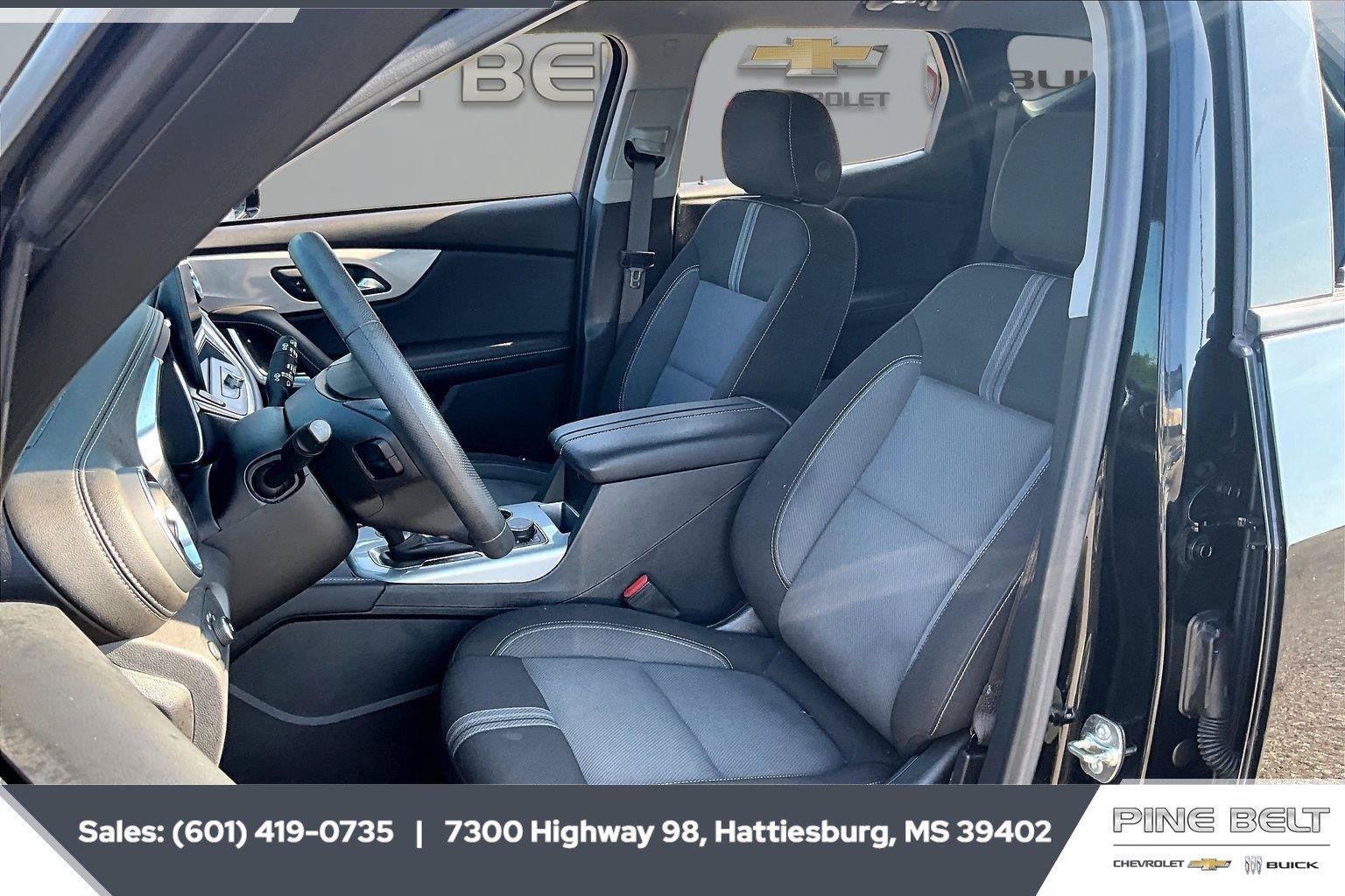 Used 2024 Chevrolet Blazer LT w/ Convenience Package FWD image 18