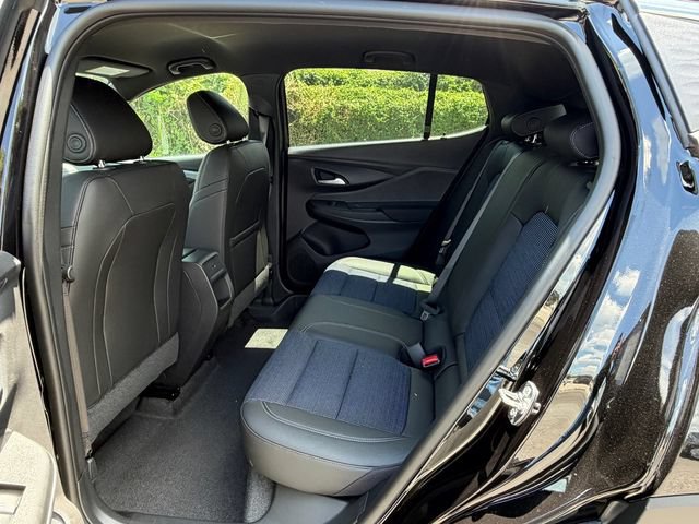 New 2026 Buick Envista Preferred FWD image 13