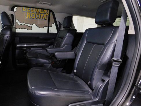 Used 2024 Ford Expedition XLT image 75