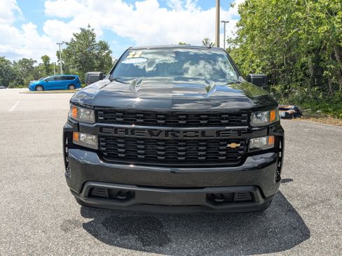Used 2022 Chevrolet Silverado 1500 Custom RWD image 9