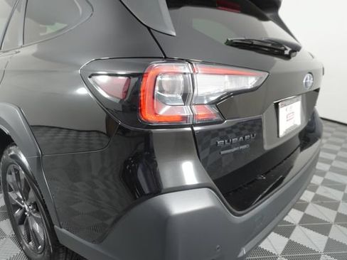 Certified 2025 Subaru Outback Onyx Edition AWD/4WD image 12