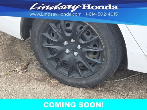 Used 2017 Nissan Sentra S image 4