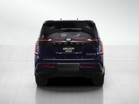 Used 2025 Nissan Armada Platinum Reserve AWD/4WD image 5