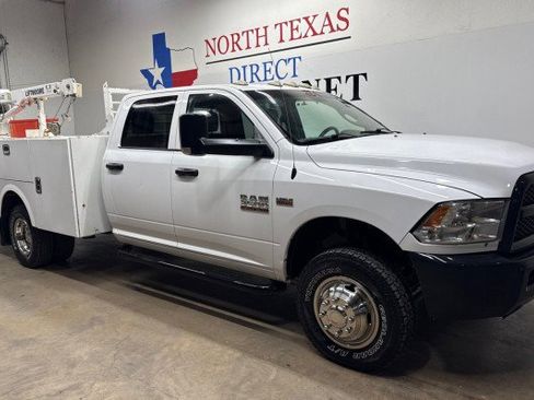 Used 2018 RAM 3500 Tradesman image 3