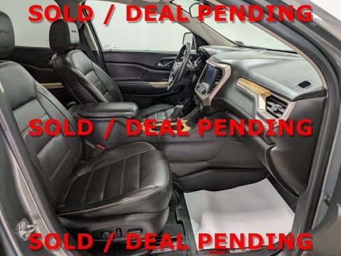 Used 2018 GMC Acadia Denali w/ Technology Package AWD/4WD image 19