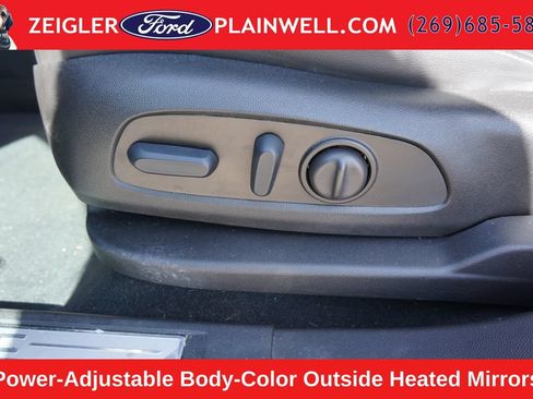 Used 2023 GMC Acadia SLT w/ Preferred Package AWD/4WD image 19