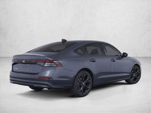 Used 2025 Honda Accord SE image 7