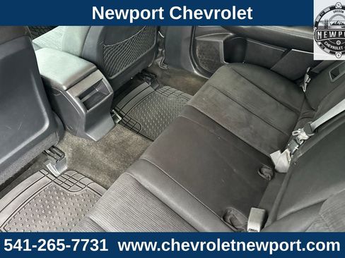 Used 2013 Subaru Outback 2.5i Premium w/ All-Weather Pkg image 13