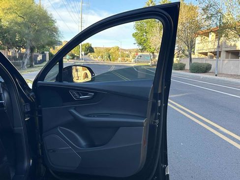 Used 2018 Audi Q7 3.0T Premium Plus w/ Premium Plus Package image 55