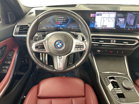 Used 2023 BMW 330e w/ M Sport Package image 23