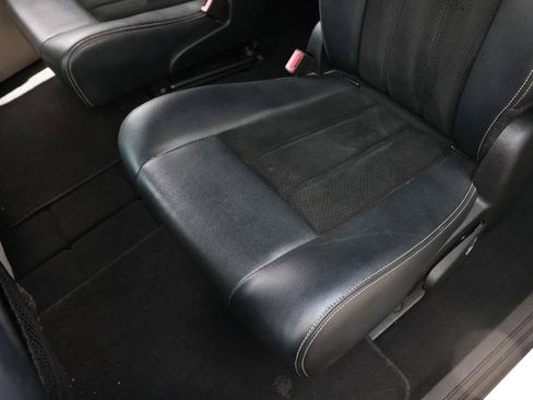 Used 2017 Dodge Grand Caravan SXT FWD image 10