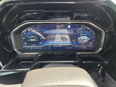 Used 2023 Chevrolet Silverado 1500 RST image 28