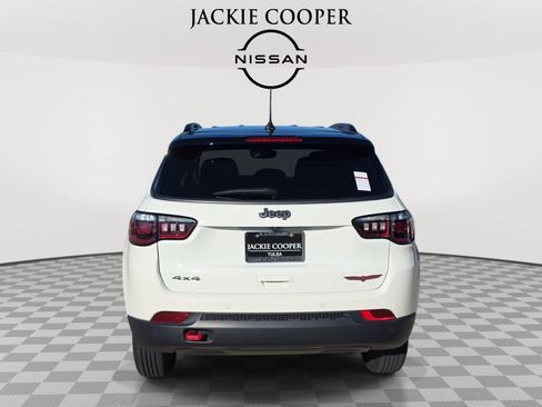 Used 2021 Jeep Compass Trailhawk w/ Convenience Group AWD/4WD image 6