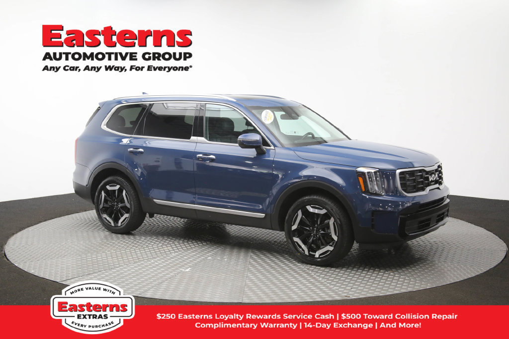 Used 2025 Kia Telluride S FWD image 51