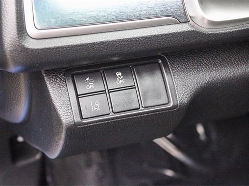 Used 2018 Honda Civic Touring image 30