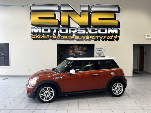 Used 2011 MINI Cooper S image 43