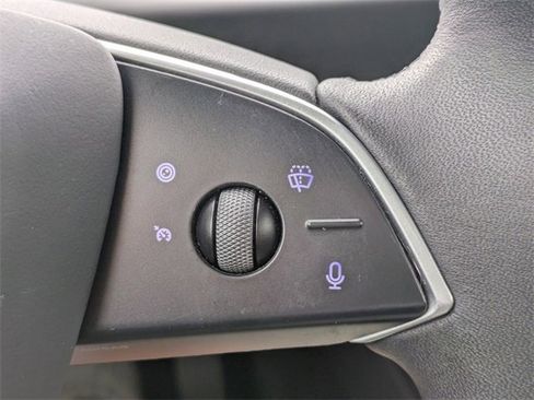 Used 2024 Tesla Model 3 Standard Range image 22