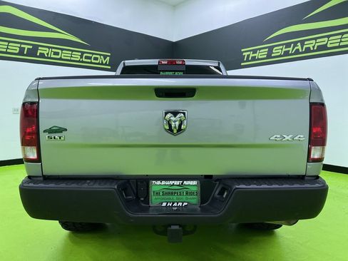 Used 2019 RAM 1500 Classic SLT AWD/4WD image 8