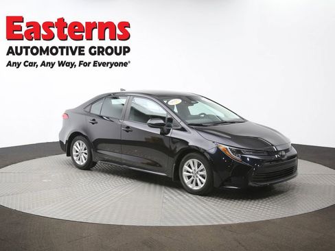 Used 2023 Toyota Corolla LE w/ LE Convenience Package image 47