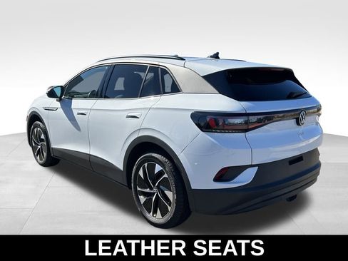 Used 2021 Volkswagen ID.4 Pro S image 3