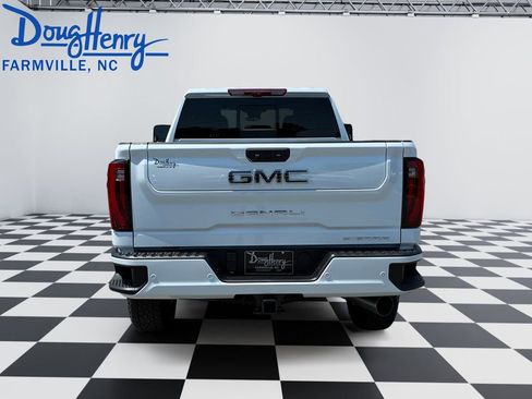 New 2026 GMC Sierra 2500 Denali Ultimate w/ Max Trailering Package AWD/4WD image 4