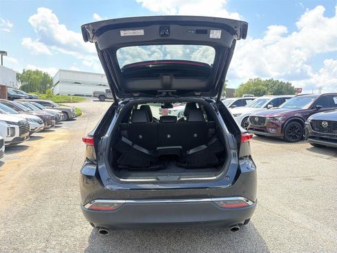 Used 2022 Toyota Venza Limited AWD/4WD image 24