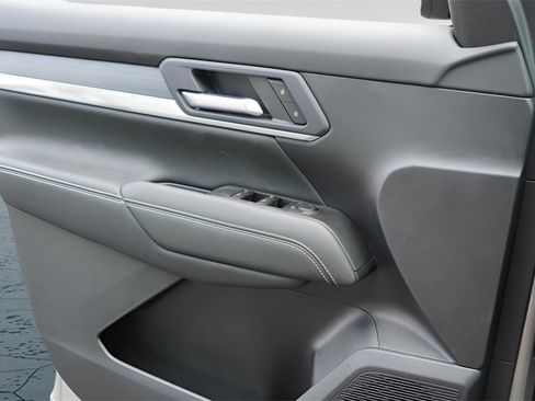 New 2026 GMC Terrain Elevation w/ Technology Package II image 17