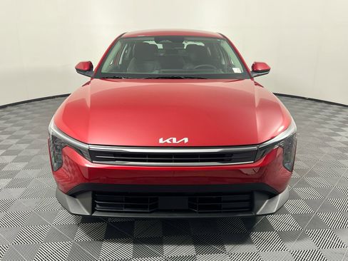New 2025 Kia K4 LXS image 9