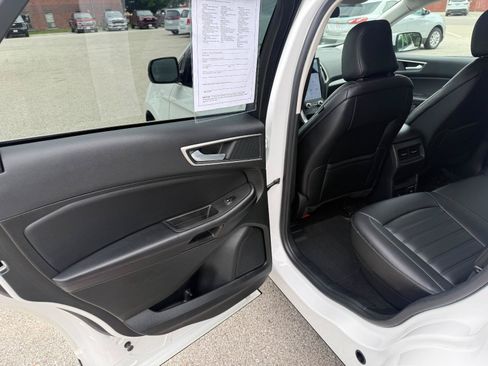 Used 2023 Ford Edge SEL w/ Convenience Package AWD/4WD image 12