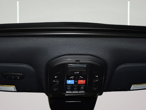 New 2026 Jeep Cherokee Limited AWD/4WD image 19