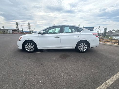 Used 2015 Nissan Sentra SV image 8