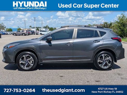 Used 2024 Subaru Crosstrek 2.0i Premium w/ Popular Package #4 AWD/4WD image 2