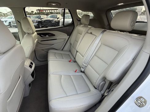 Used 2019 GMC Terrain Denali w/ Advanced Safety Package FWD image 17