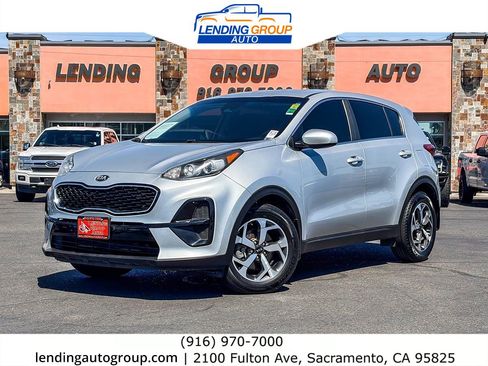 Used 2020 Kia Sportage LX FWD image 1