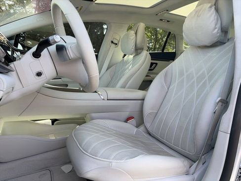 Certified 2023 Mercedes-Benz EQS 580 4MATIC Sedan image 18