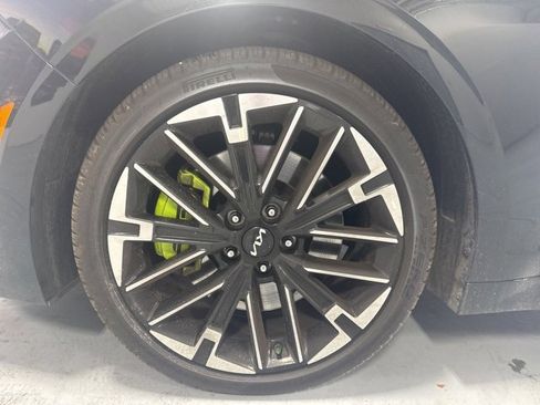 Used 2025 Kia K5 GT image 11