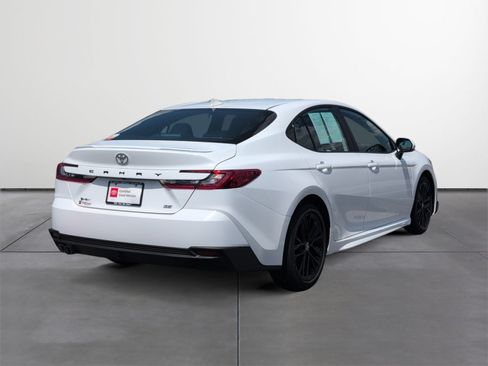 Certified 2026 Toyota Camry SE w/ Convenience Package FWD image 5