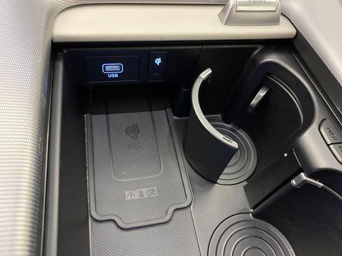 Used 2024 Hyundai Palisade Calligraphy image 26