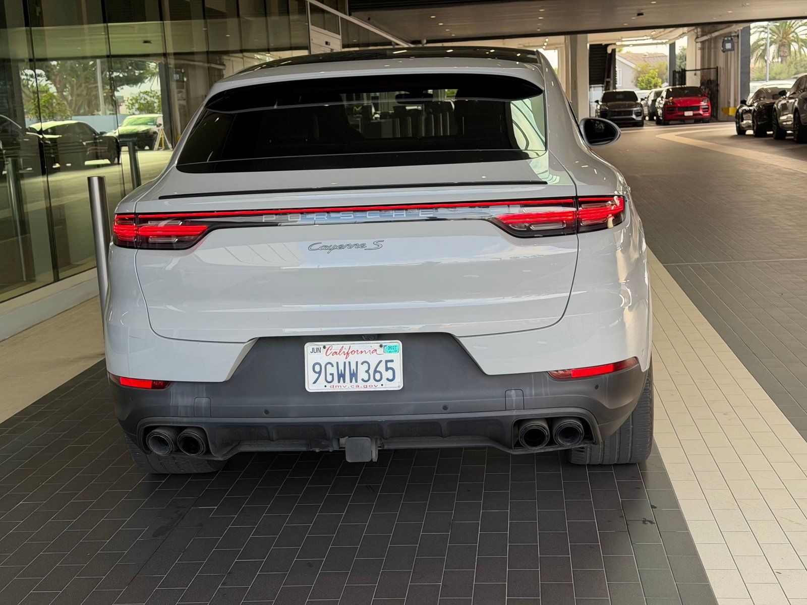 Certified 2023 Porsche Cayenne S AWD/4WD image 10