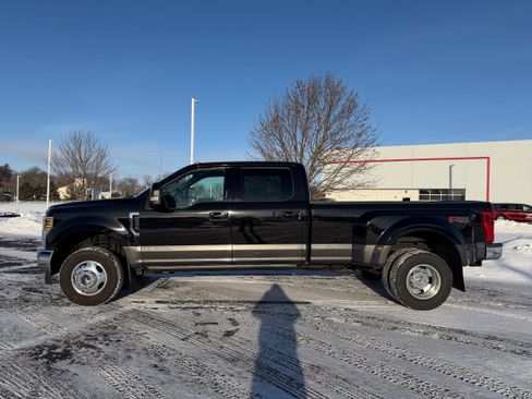 Used 2019 Ford F350 Lariat w/ Lariat Ultimate Package image 5