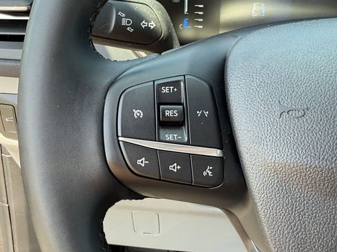 Certified 2024 Ford Escape Active FWD image 27