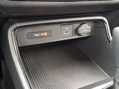 Used 2024 Honda CR-V LX image 23