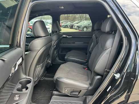 Used 2025 Hyundai Palisade Calligraphy image 21