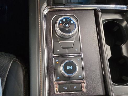 Used 2022 Ford Expedition Max Platinum AWD/4WD image 10