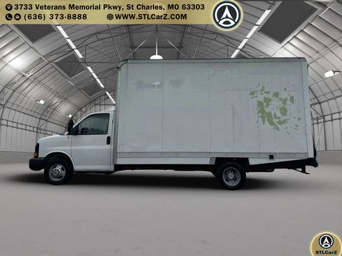 Used 2013 Chevrolet Express 3500 Extended image 6