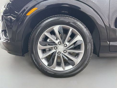 Used 2023 Buick Encore GX Select w/ Sport Touring Package FWD image 32