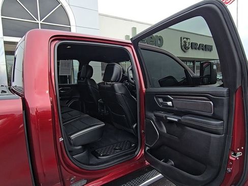 Used 2020 Jeep Cherokee Latitude Plus image 18