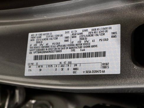 Certified 2024 Ford F250 Lariat w/ Lariat Ultimate Package image 31