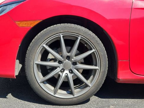 Used 2019 Honda Civic Sport image 4