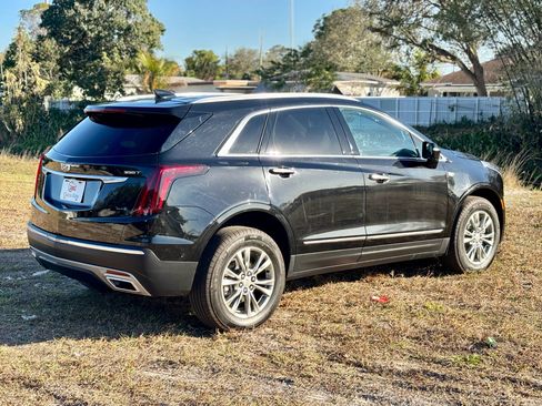 Used 2023 Cadillac XT5 Premium Luxury w/ Technology Package image 4